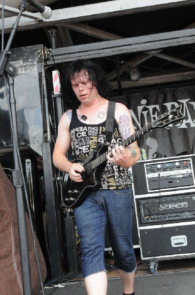 Greeley Estates on the Hurley Stage, Warped Tour, Verizon Wireless Amphithe