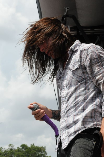 Greeley Estates on the Hurley Stage, Warped Tour, Verizon Wireless Amphithe