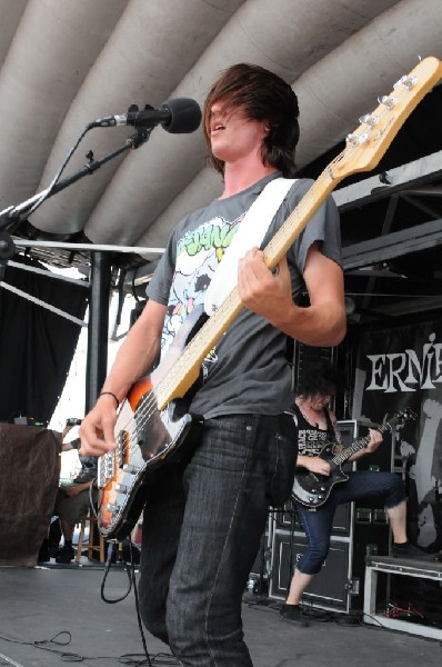 Greeley Estates on the Hurley Stage, Warped Tour, Verizon Wireless Amphithe