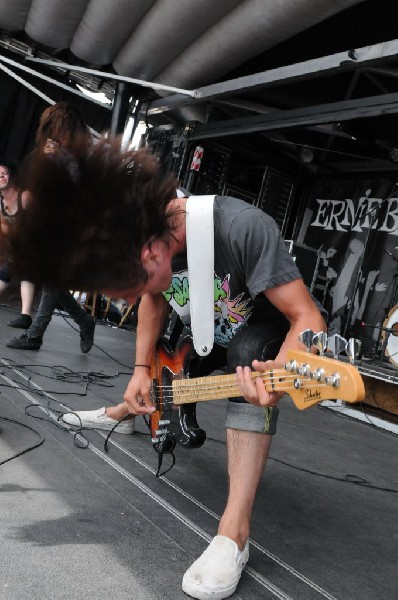 Greeley Estates on the Hurley Stage, Warped Tour, Verizon Wireless Amphithe