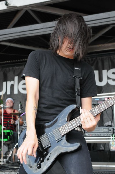 Greeley Estates on the Hurley Stage, Warped Tour, Verizon Wireless Amphithe