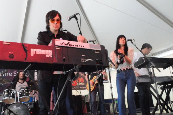 Phenomenal Handclap Band at IODA Party, Emo's Annex, SXSW 2009