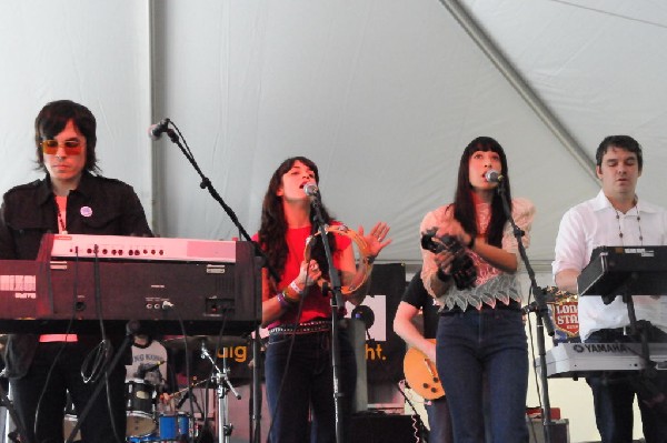 Phenomenal Handclap Band at IODA Party, Emo's Annex, SXSW 2009