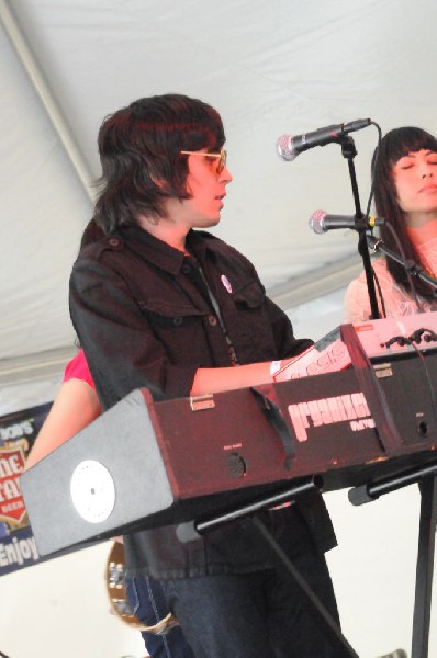 Phenomenal Handclap Band at IODA Party, Emo's Annex, SXSW 2009