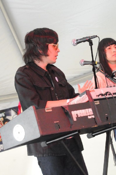 Phenomenal Handclap Band at IODA Party, Emo's Annex, SXSW 2009