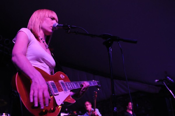 Heartless Bastards at Stubb's BarBQ, Austin, Texas - 10/30/09