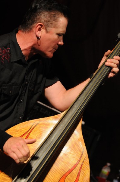 Reverend Horton Heat at Stubb's BarBQ, Austin, Texas 06/10/10 - photo by Je