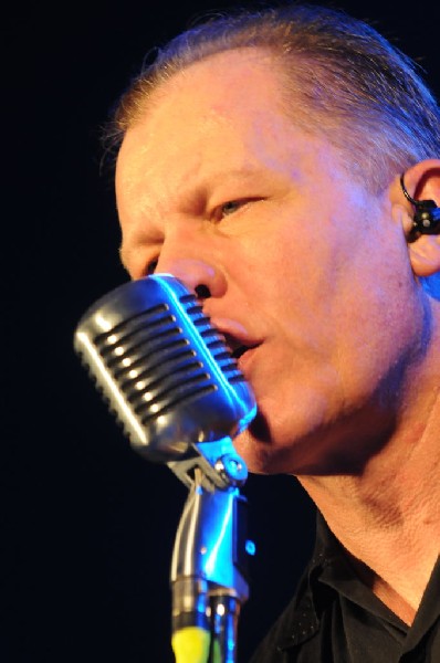 Reverend Horton Heat at Stubb's BarBQ, Austin, Texas 06/10/10 - photo by Je