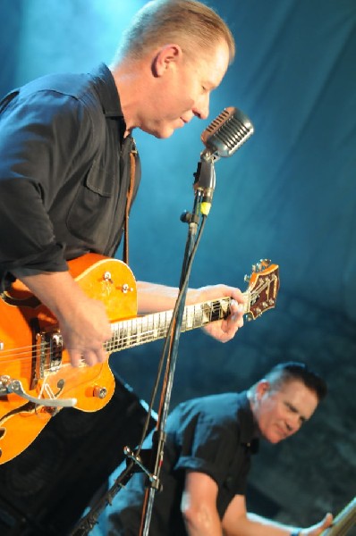 Reverend Horton Heat at Stubb's BarBQ, Austin, Texas 06/10/10 - photo by Je