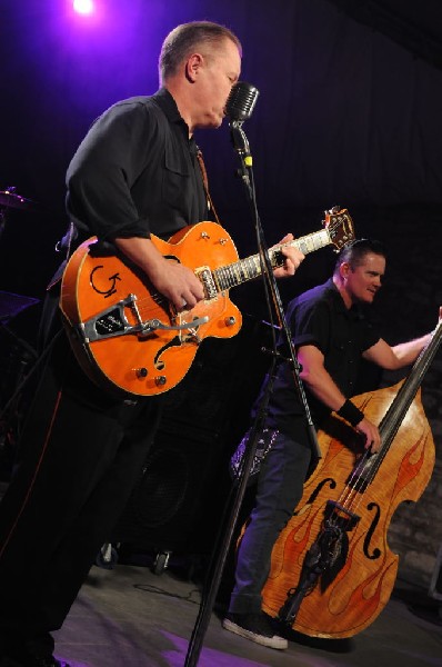 Reverend Horton Heat at Stubb's BarBQ, Austin, Texas 06/10/10 - photo by Je