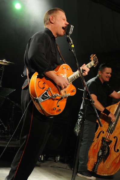 Reverend Horton Heat at Stubb's BarBQ, Austin, Texas 06/10/10 - photo by Je