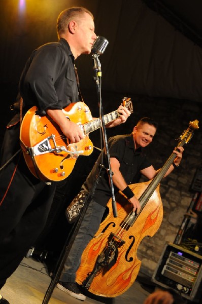 Reverend Horton Heat at Stubb's BarBQ, Austin, Texas 06/10/10 - photo by Je