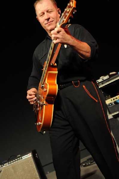 Reverend Horton Heat at Stubb's BarBQ, Austin, Texas 06/10/10 - photo by Je