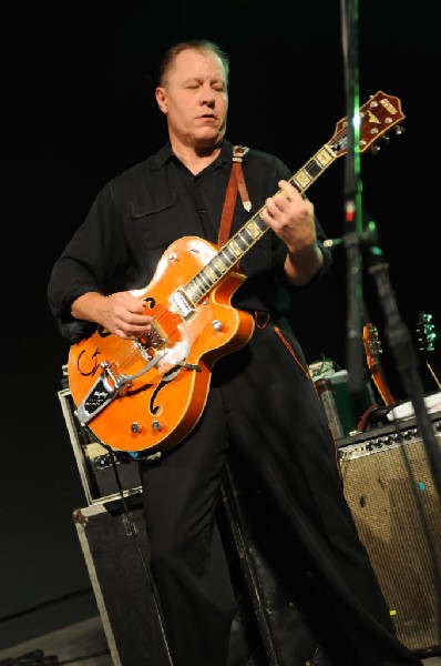 Reverend Horton Heat at Stubb's BarBQ, Austin, Texas 06/10/10 - photo by Je