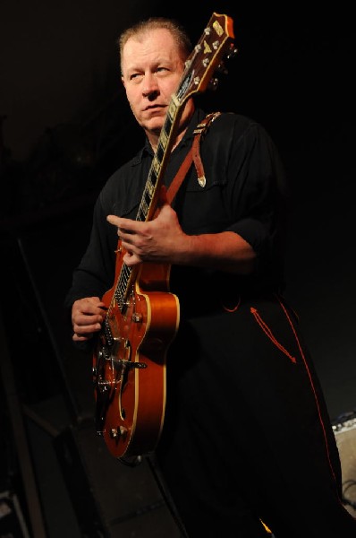 Reverend Horton Heat at Stubb's BarBQ, Austin, Texas 06/10/10 - photo by Je
