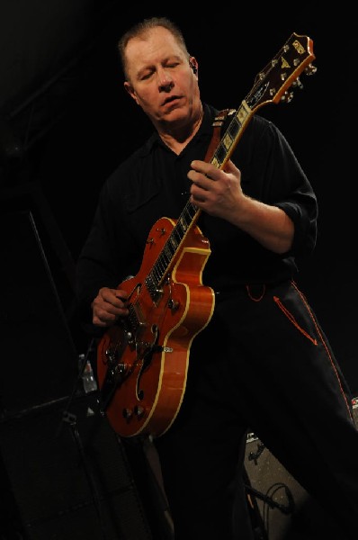 Reverend Horton Heat at Stubb's BarBQ, Austin, Texas 06/10/10 - photo by Je