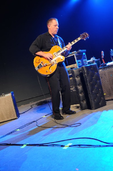 Reverend Horton Heat at Stubb's BarBQ, Austin, Texas 06/10/10 - photo by Je