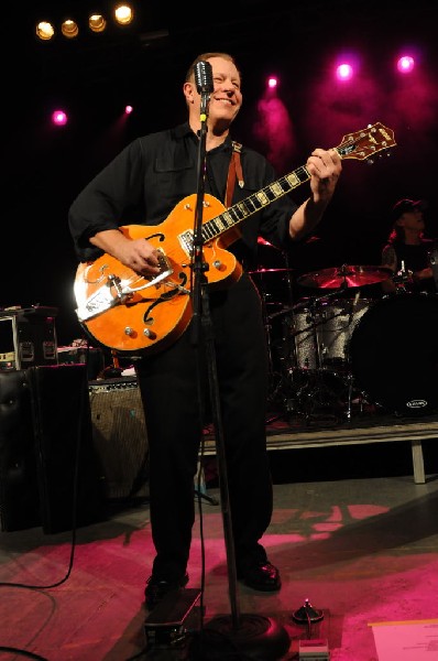 Reverend Horton Heat at Stubb's BarBQ, Austin, Texas 06/10/10 - photo by Je