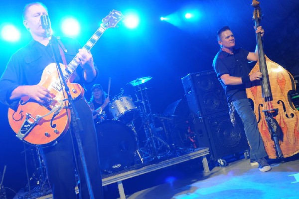 Reverend Horton Heat at Stubb's BarBQ, Austin, Texas 06/10/10 - photo by Je