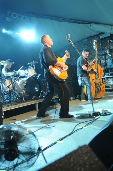 Reverend Horton Heat at Stubb's BarBQ, Austin, Texas 06/10/10 - photo by Je