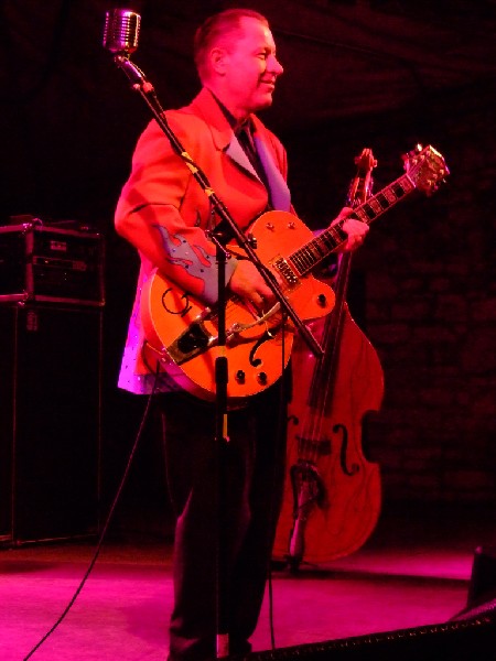 The Reverend Horton Heat at Stubbs BarBQ, Austin, Tx