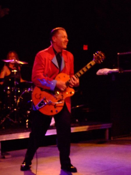 The Reverend Horton Heat at Stubbs BarBQ, Austin, Tx