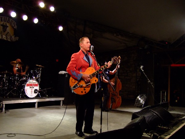 The Reverend Horton Heat at Stubbs BarBQ, Austin, Tx