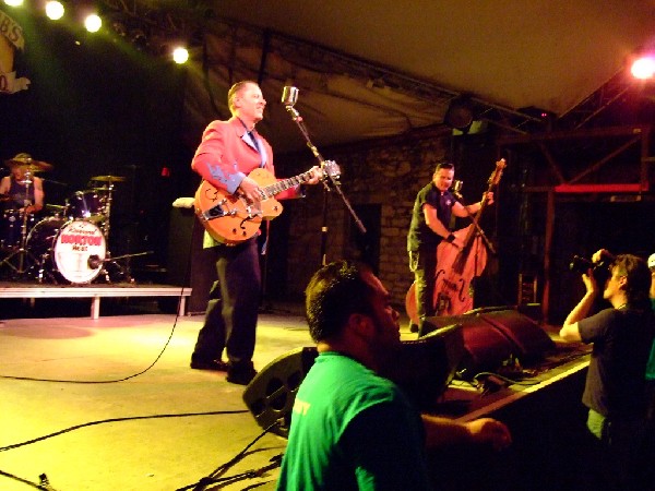 The Reverend Horton Heat at Stubbs BarBQ, Austin, Tx