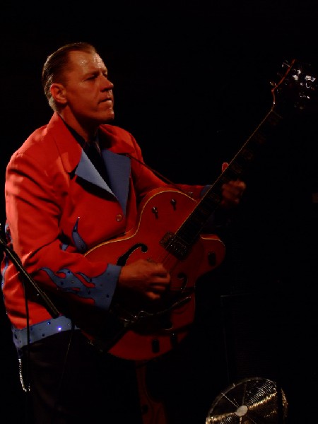 The Reverend Horton Heat at Stubbs BarBQ, Austin, Tx