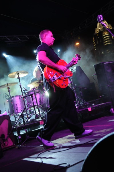 Reverend Horton Heat at the Freak Show Festival, Austin, Texas 10/23/10 - p