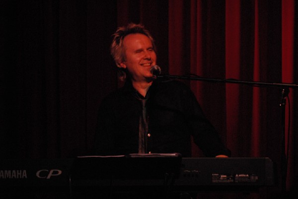 Howard Jones and Robin "The Itch" Boult at the Cactus Cafe, Austi