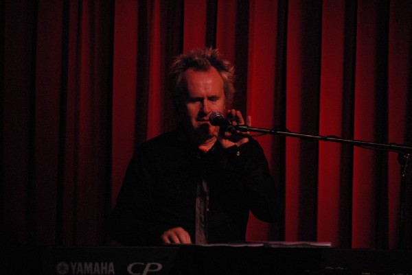 Howard Jones and Robin "The Itch" Boult at the Cactus Cafe, Austi