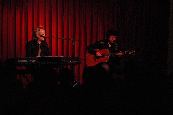 Howard Jones and Robin "The Itch" Boult at the Cactus Cafe, Austi