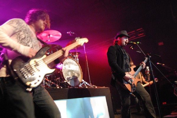 Hurt at La Zona Rosa, Austin, Texas