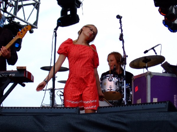 Husky Rescue at ACL Fest 2006, Austin, Tx