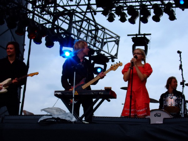 Husky Rescue at ACL Fest 2006, Austin, Tx