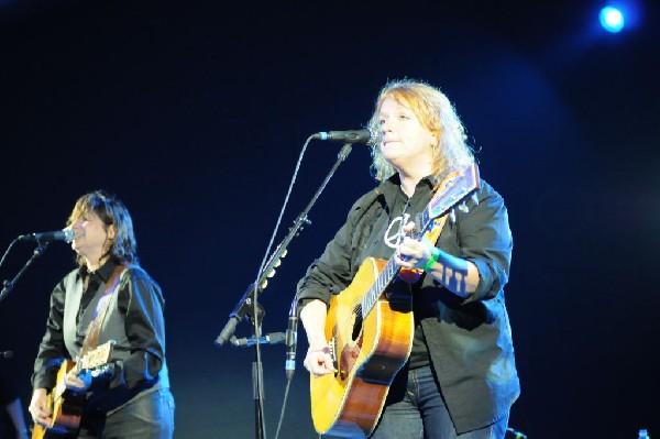 Indigo Girls at Stubb's BarBQ, SXSW 2009, Austin, Texas