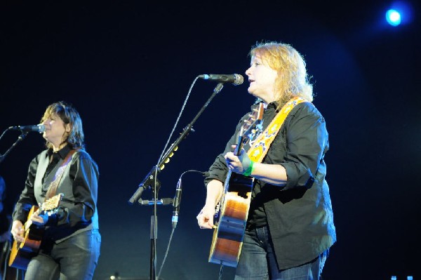 Indigo Girls at Stubb's BarBQ, SXSW 2009, Austin, Texas