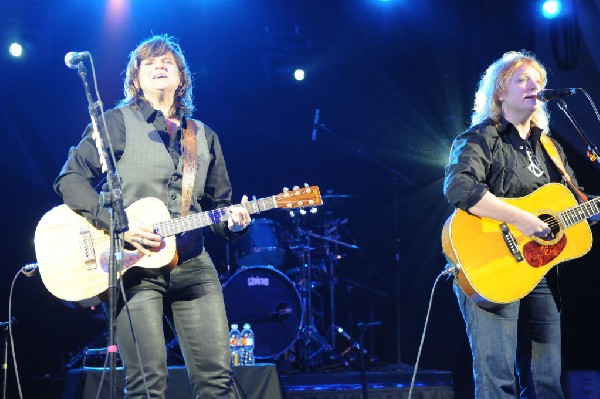 Indigo Girls at Stubb's BarBQ, SXSW 2009, Austin, Texas