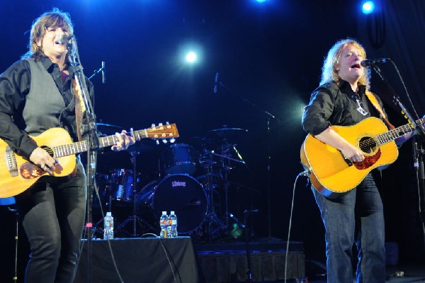 Indigo Girls at Stubb's BarBQ, SXSW 2009, Austin, Texas