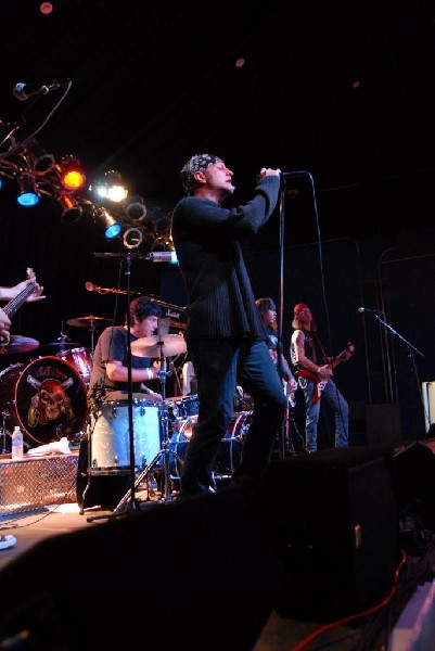 Hellape�o at Rock City Icehouse, Austin, Texas