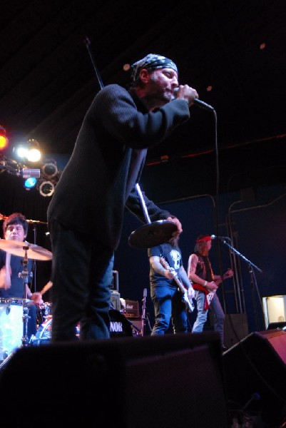 Hellape�o at Rock City Icehouse, Austin, Texas