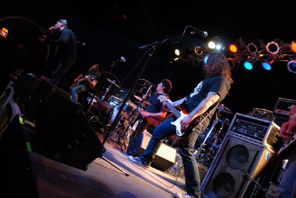 Hellape�o at Rock City Icehouse, Austin, Texas