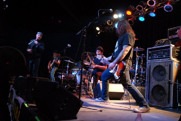 Hellape�o at Rock City Icehouse, Austin, Texas