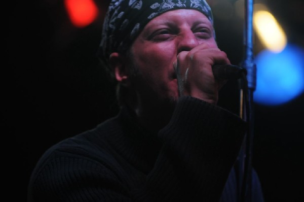 Hellape�o at Rock City Icehouse, Austin, Texas