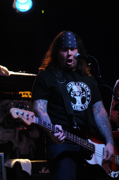 Hellape�o at Rock City Icehouse, Austin, Texas