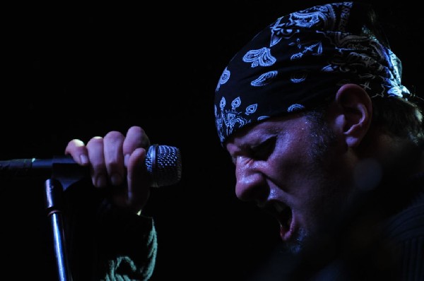 Hellape�o at Rock City Icehouse, Austin, Texas