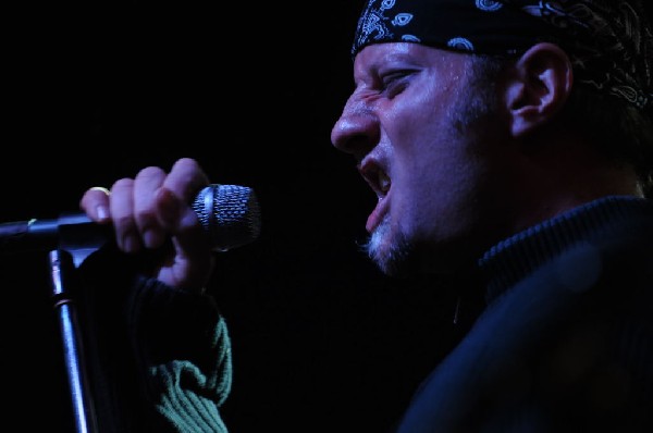 Hellape�o at Rock City Icehouse, Austin, Texas