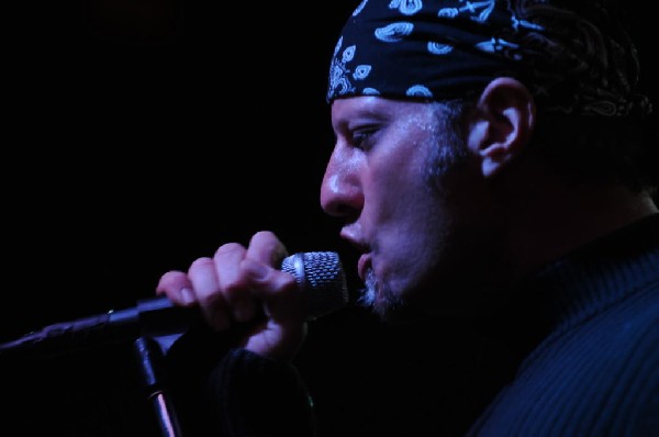 Hellape�o at Rock City Icehouse, Austin, Texas