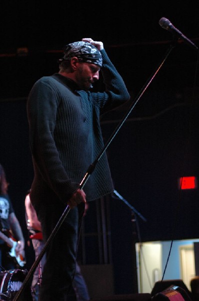 Hellape�o at Rock City Icehouse, Austin, Texas